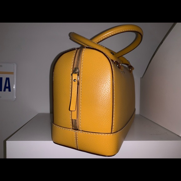 Kate Spade handbag - Picture 2 of 3